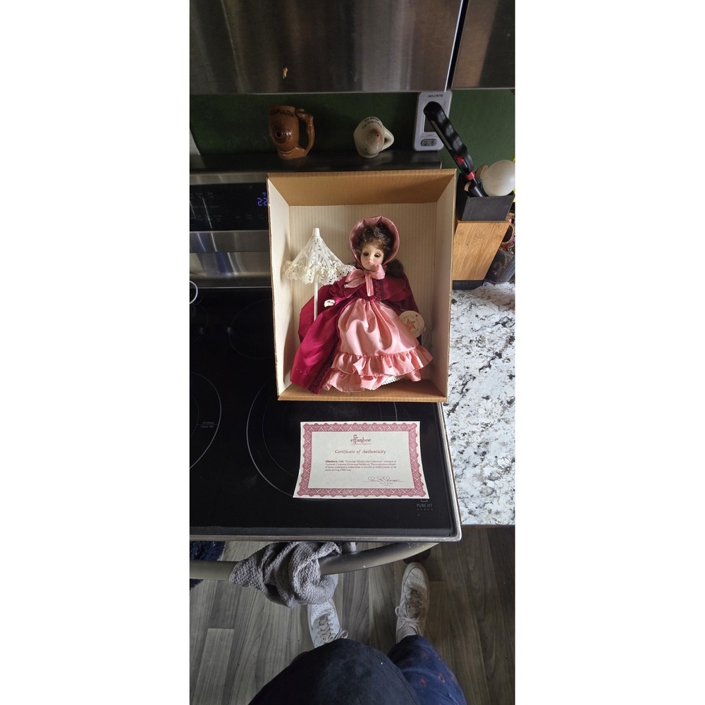 Effanbee Doll Conventry of Victorian Minatures MIB wrist tag COA 1986 1149